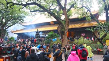 今日!为什么教堂不收费,寺庙和道观却收费?原因其实很简单