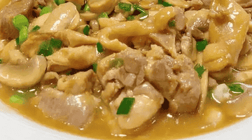 口蘑鸡腿肉鲜嫩低脂食谱一周不腻