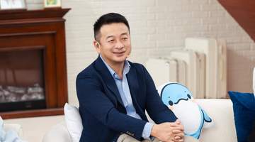 梁建章：国家每月300元育儿补贴不够，应发放“育儿工资”