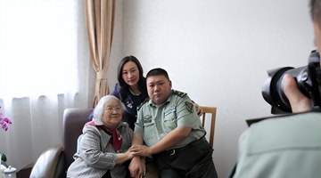 建党90周年之际 红色特工李云向毛新宇夫妇忆往事 当年寻回毛岸英兄弟的尘封经历公开见人