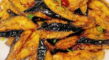动手就能做家庭版风味茄子 酥脆酸甜的下饭秘诀等你来解锁