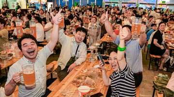 啤酒冷热知识大揭秘：颜色与泡沫背后的秘密