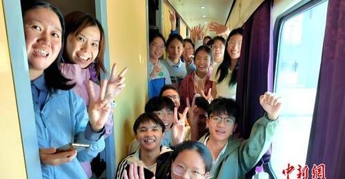 “天路”二十载 搭载西藏少年求学梦