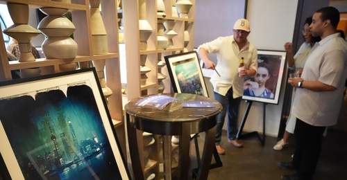 “上海×纽约”巨幅宝丽来摄影展在纽约举行