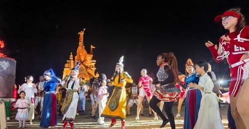 夜游宿迁森迪 解锁“星光动物园”新体验