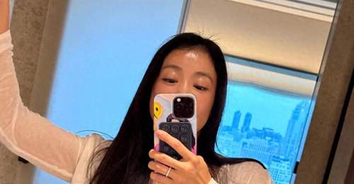 韩国女星产后神速恢复,独自生下二胎,腹肌比怀孕前还抢眼