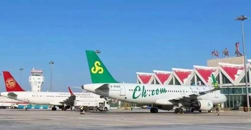 长白山机场加密航线 激活暑期文旅市场