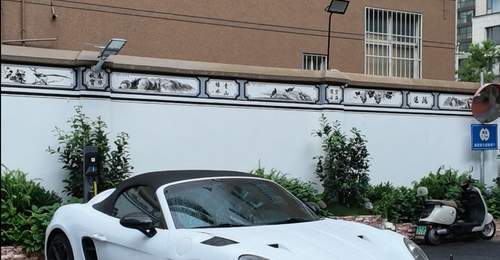 大理通报“百元豪车租赁乱象”:涉事车行被立案调查,启动汽车租赁行业专项整治行动