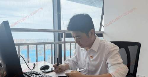 党旗领航金融路 活水润泽实体兴—平安融易以党员先锋服务擦亮平安“服务年”底色