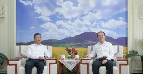 李兴华会见省公航旅集团董事长袁得豪一行