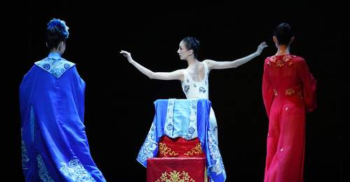 中芭复排《牡丹亭》迎首演 多元丽娘舞台演绎跨越生死情