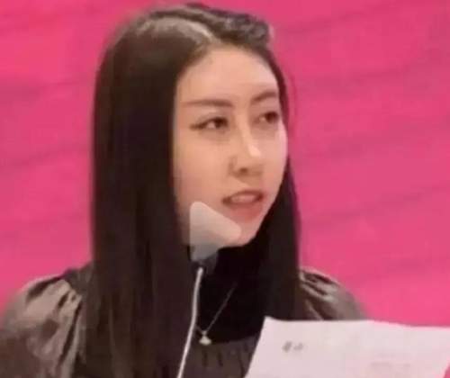 看多元文学活动里的参与与评价 那些曾力捧贾浅浅的业内人士如今的发声