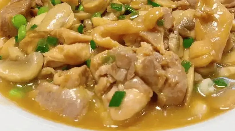 口蘑鸡腿肉鲜嫩低脂食谱一周不腻