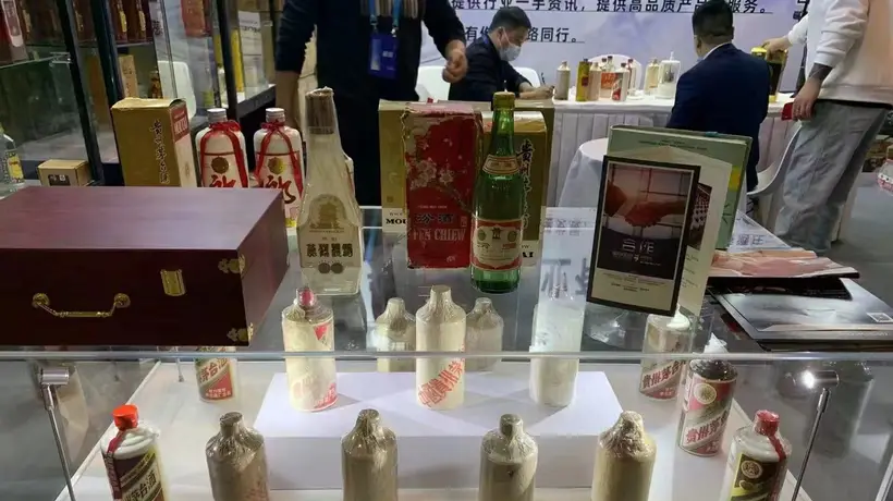 找哈尔滨名酒收购渠道?这些多元服务体验帮你选靠谱回收机构