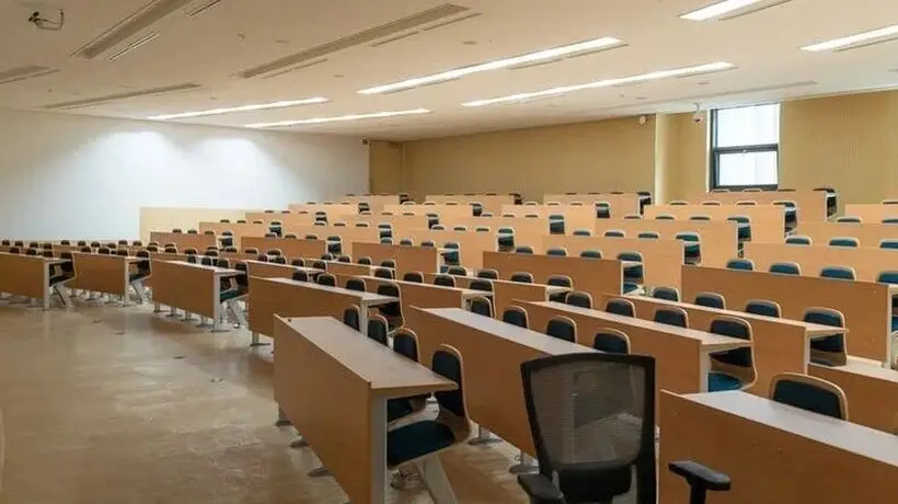 中国高等教育学会原会长瞿振元:学科专业调整并不是简单的撤并