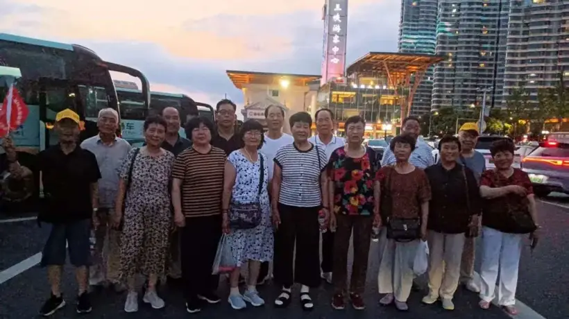 赵海 /荆楚行游记(下)