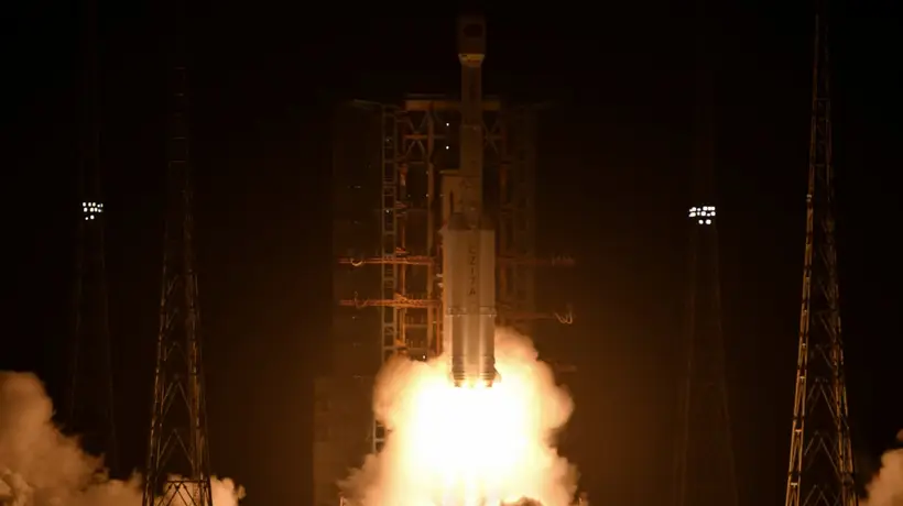 文昌发射场见证天链三号01星成功升空 开启太空信使新征程