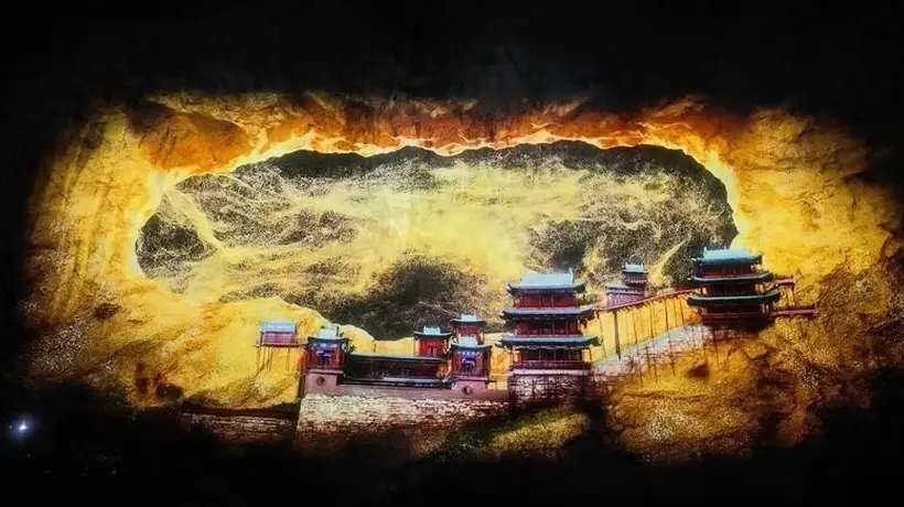 解锁悬空寺千年故事!这场光影互动秀让观众沉浸式参与古文化体验