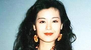 21岁嫁52岁亿万富豪，结婚才两周丈夫就去世，10年官司分到900万