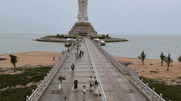 海口三亚:8亿打造世界最高海上观音
