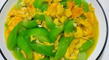 中伏天里,参与家常护心菜制作 跟着步骤享清爽不腻的美食体验安稳过伏