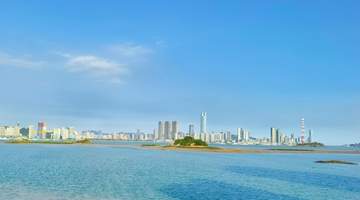 7月26日逛鼓浪屿遇冷 海景民宿降价仍遇冷 观众热议厦门文旅转型困局