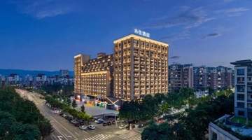 酒店推⾏“24小时退房”机制,亮点在于打破惯例