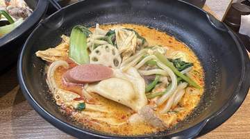 白领吃麻辣烫变纠结：从捡漏吃到选豪品，满满体验感藏着消费变迁