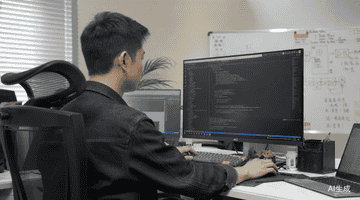 参与全球开源AI竞争：从1%到69% 美国AI产业深度绑定中国开源模型的实体验证