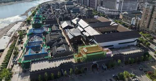 又砸1个亿,亏了10.8亿的大庸古城这次能逆袭吗?