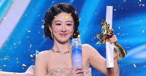 杨紫四度角逐终封后,孙俪杨紫杨幂红毯争艳
