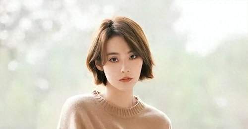 冻龄女神张佳宁:给母亲买500万豪宅,拒认亲父却帮继父求婚