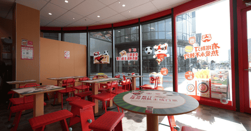 当“到店”不再是必选项,看塔斯汀如何重新定义线下空间