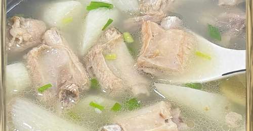 年纪越大越要忌口:少吃绿豆冬瓜,多吃4种,身体强壮,走路带风