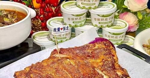 自驾张北坝上福洋洋，明档手工莜面窝窝鱼鱼现蒸现吃，肉卤素卤随心选