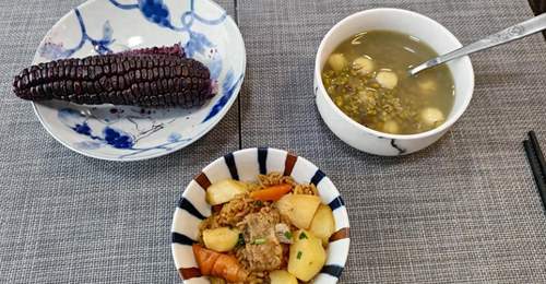 简单一煮,母子俩晚餐上桌,好吃省事,营养100分!