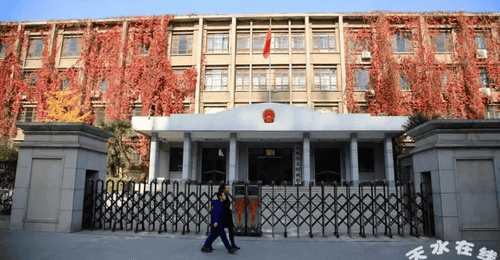 甘肃天水市政府机关办公楼存在较大安全隐患，搬迁公告发布