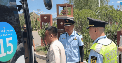 开展旅游客运专项整治与安全隐患整改“回头看”行动 筑牢暑期运输安全防线