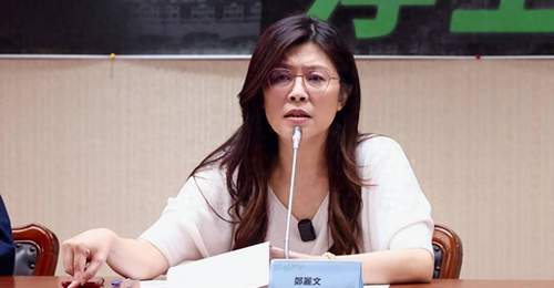大陆接到消息,岛内军系已行动,郑丽文扛起大旗,赖当局后路断了