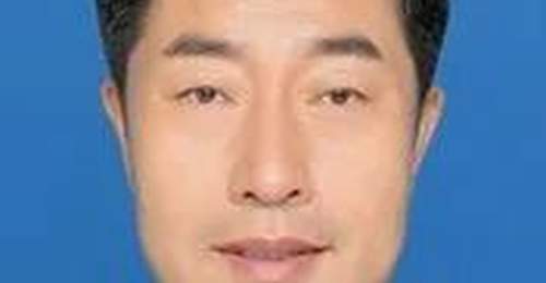 国家烟草专卖局原副局长韩占武,非法收受他人财物,数额特别巨大