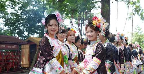2026岜沙秋千节邀你解锁多元民族体验:手工编绳、特色服饰秀、山林荡秋千共赴夏日狂欢