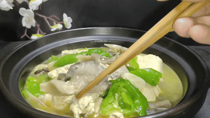 随手做的一道菜!炖一炖就出锅,鲜嫩入味太下饭、简单食材做出质朴美味,简单到零失败的好菜