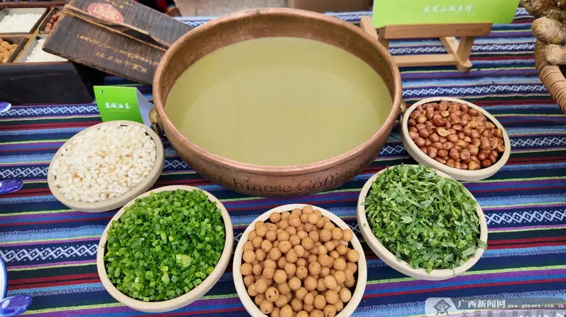 恭城油茶文化周十余项活动齐上阵 喝油茶比赛跑游购娱全体验迎521国际茶日
