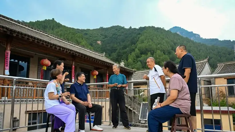 保定阜平骆驼湾夏日出游正酣 八成村民吃上旅游饭还办垂钓赛