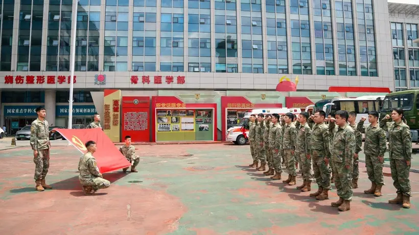 全员研习讲话精神 多元活动促卫勤队伍练硬功