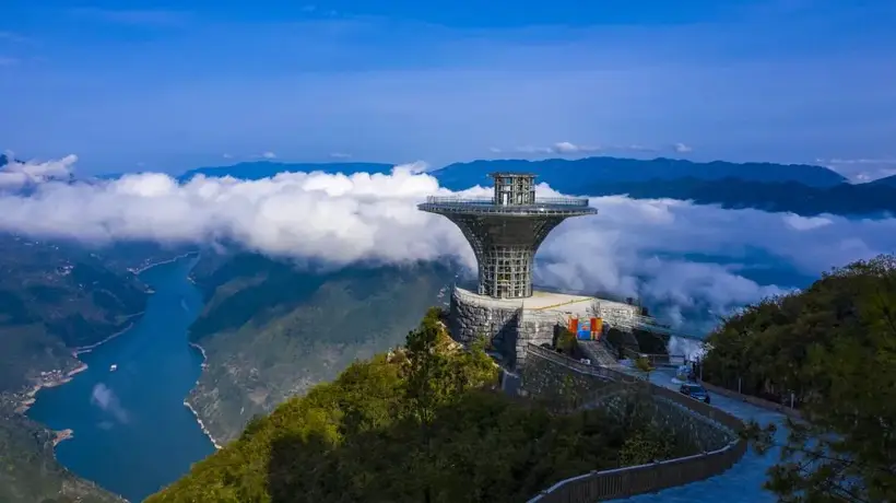 参与巴东多元主题游 徜徉峡谷花海体验独特风情