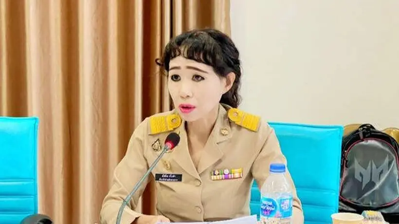 泰国女公务员公务场合精致妆容引热议 本人亲述初衷获网友多元参与