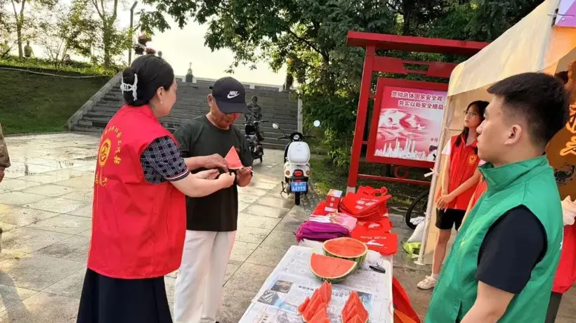 伊春夏日旅游热起来 志愿微光参与其中点亮护游盛宴