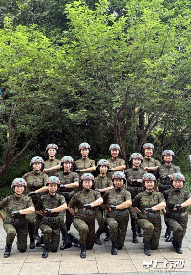 长沙65岁阿姨用无声踏歌在央视舞台绽放梦想