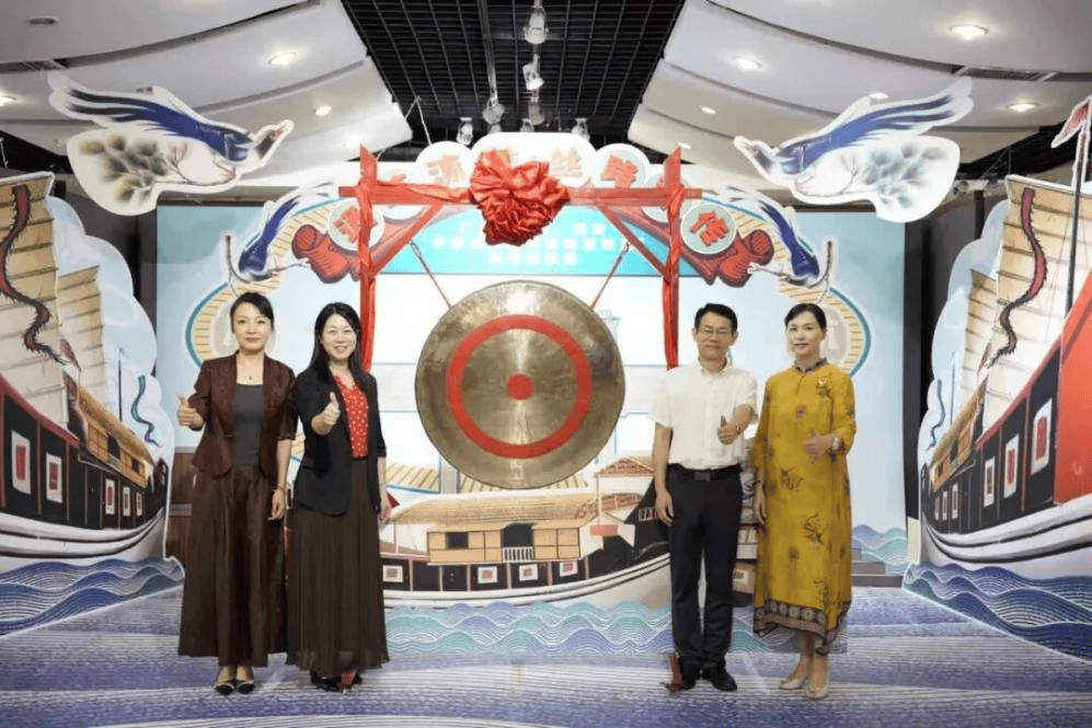 越秀这场展览，荟萃通草画传承教育联盟的美育璀璨成果